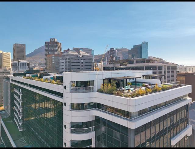 6 BEDROOM PENTHOUSE FOR SALE IN CAPE TOWN CITY CENTRE